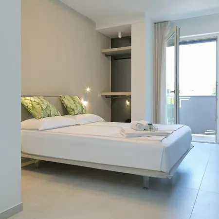 Apartman Sara *