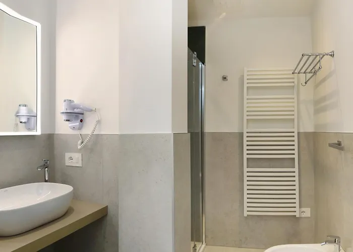 Sara * Бардоліно